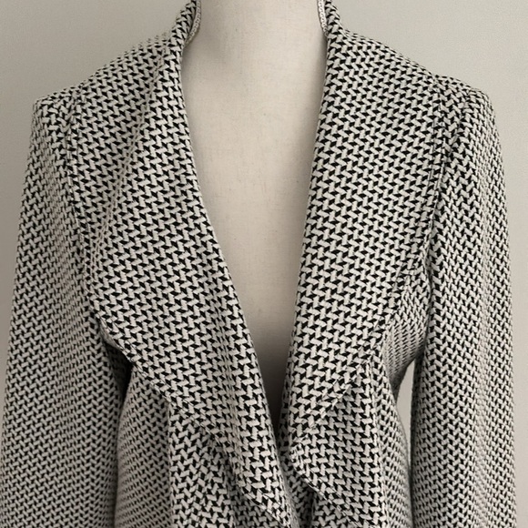 Women's Calvin Klein Black and White Jacket - Picture 2 of 9